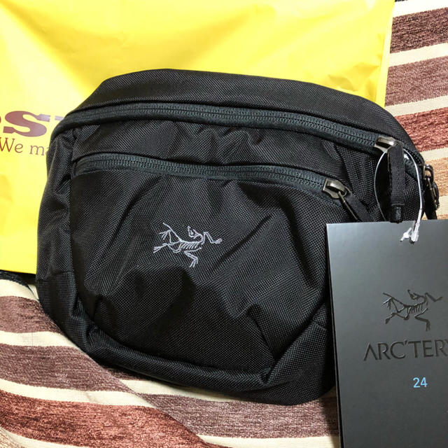 ARC'TERYX(アークテリクス)のぴょん様専用☆アークテリクス マカ2  レディースのバッグ(ボディバッグ/ウエストポーチ)の商品写真