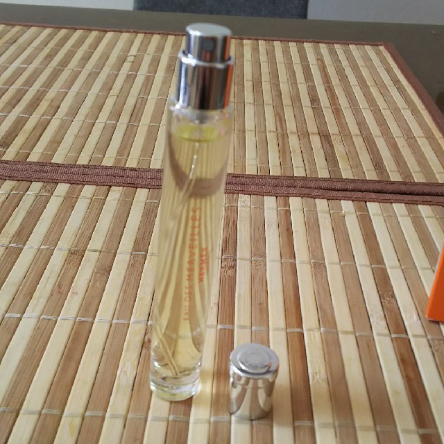 Hermes(エルメス)のセール❤️エルメス EAU DES MERVEILLES コスメ/美容の香水(香水(女性用))の商品写真