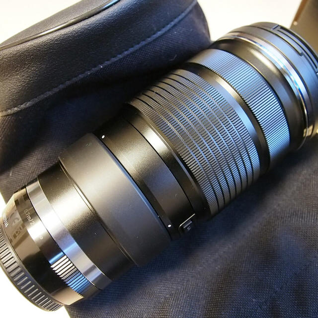 OLYMPUS(オリンパス)のオリンパス  40-150mm F2.8 Pro 1.4x テレコンキット スマホ/家電/カメラのカメラ(レンズ(ズーム))の商品写真