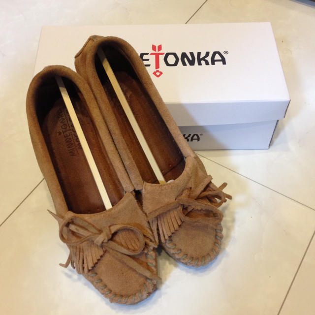 Minnetonka(ミネトンカ)のミネトンカ♡フリンジシューズ レディースの靴/シューズ(ローファー/革靴)の商品写真