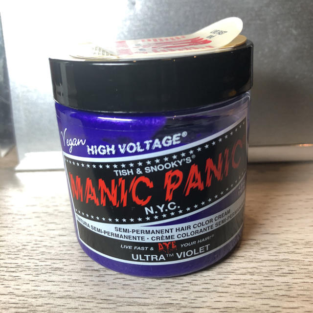 マニックパニック  ウルトラバイオレット コスメ/美容のヘアケア/スタイリング(カラーリング剤)の商品写真