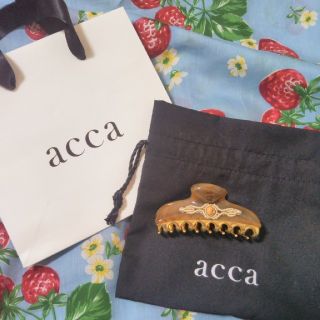 アッカ(acca)のacca　㊥クリップ　新品未使用品(バレッタ/ヘアクリップ)