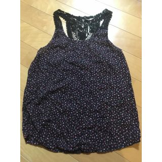 エイチアンドエム(H&M)のH&M 花柄 タンクトップ M(タンクトップ)