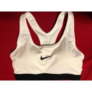 ナイキ(NIKE)の【専用】ナイキブラトップ(ヨガ)