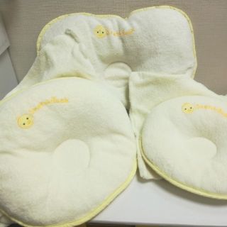 ドーナツ枕　ベビー枕　西川産業　babypuff　中(枕)