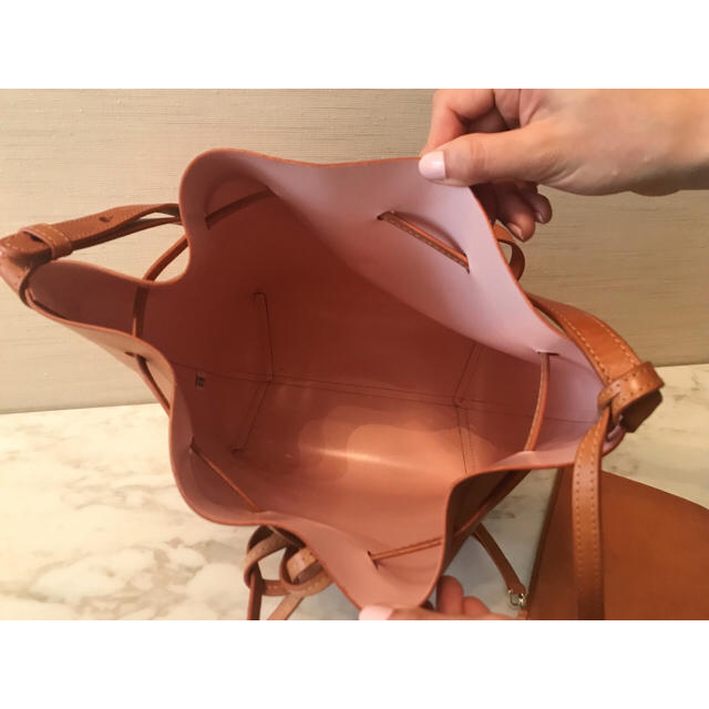 MANSUR GAVRIEL(マンサーガブリエル)のMansur gavriel バケット バッグ bucket bag レディースのバッグ(ショルダーバッグ)の商品写真