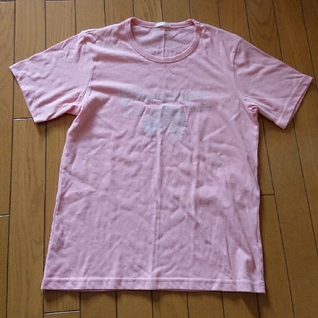 GU(ジーユー)の半袖Tシャツ(ピンク) メンズのトップス(Tシャツ/カットソー(半袖/袖なし))の商品写真