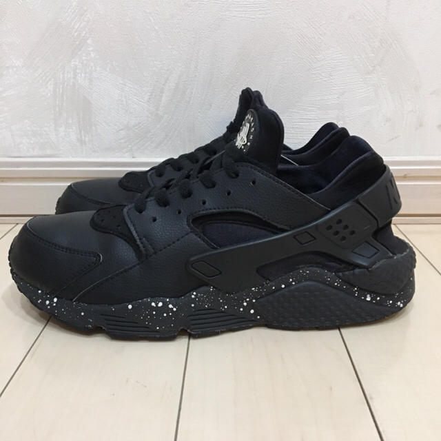 NIKE(ナイキ)の【NIKE】AIR HUARACHE RUN ID メンズの靴/シューズ(スニーカー)の商品写真