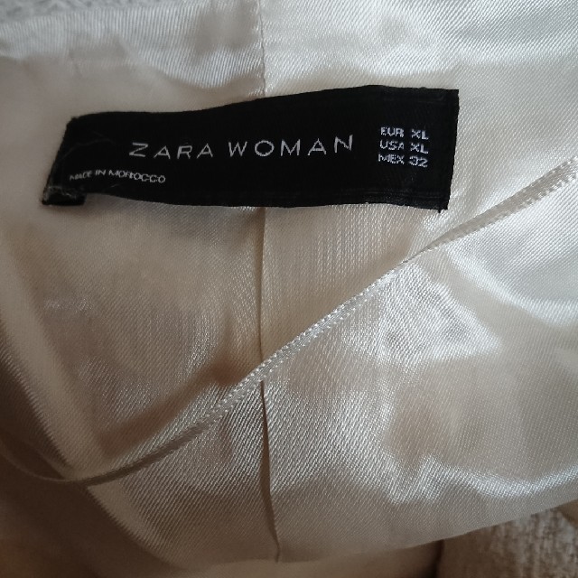 ZARA(ザラ)のお値下げ！完売！ZARAパールボタンロングジャケット レディースのジャケット/アウター(テーラードジャケット)の商品写真