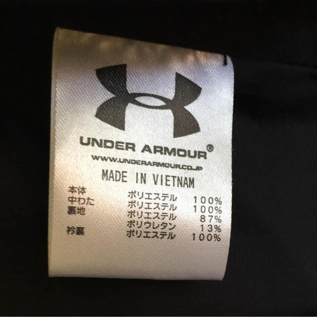 UNDER ARMOUR(アンダーアーマー)の美品 アンダーアーマー ベンチコート スポーツ/アウトドアのサッカー/フットサル(ウェア)の商品写真