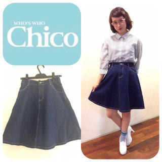 フーズフーチコ(who's who Chico)のchico デニムフレアスカート(ひざ丈スカート)