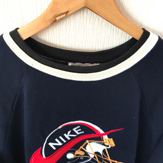 NIKE(ナイキ)のレア 美品 90s USA製 ナイキ 刺繍スウェット XL 紺  トレーナー メンズのトップス(スウェット)の商品写真