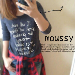 マウジー(moussy)のmoussy ネイビーロゴT(カットソー(長袖/七分))