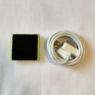 アップル(Apple)のApple iPod nano 第6世代 8GB　グリーン(ポータブルプレーヤー)