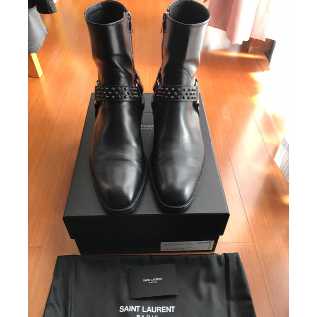 格安販売中 ハーネス スタッズ ワイアット サンローランパリ - Laurent