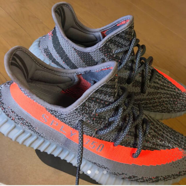 adidas(アディダス)のyeezy boost 350 v2！イージー！ メンズの靴/シューズ(スニーカー)の商品写真