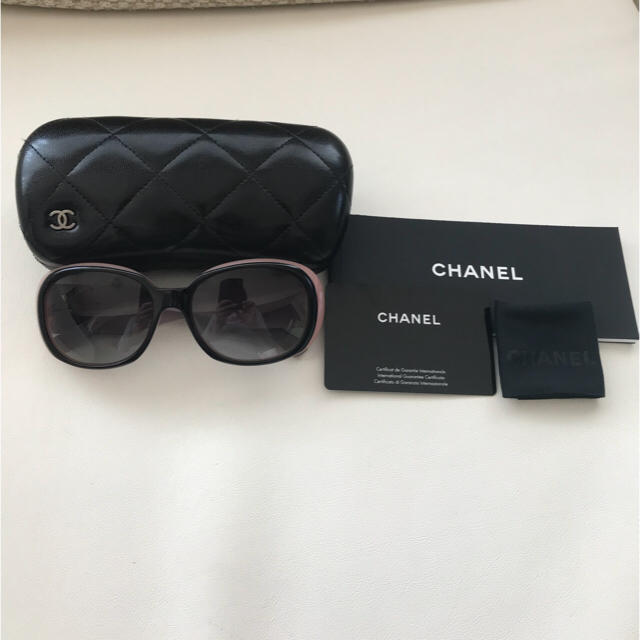 【使用頻度少  美品】CHANEL ☆ カメリア サングラスレディース