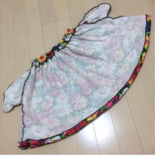 KENZO(ケンゾー)の【KENZO】花柄スカート♡(.◜ω◝.)♡ キッズ/ベビー/マタニティのキッズ服女の子用(90cm~)(スカート)の商品写真