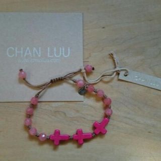 チャンルー(CHAN LUU)の新品☆チャンルー CHAN LUU ブレスレット クロス　赤(ブレスレット/バングル)