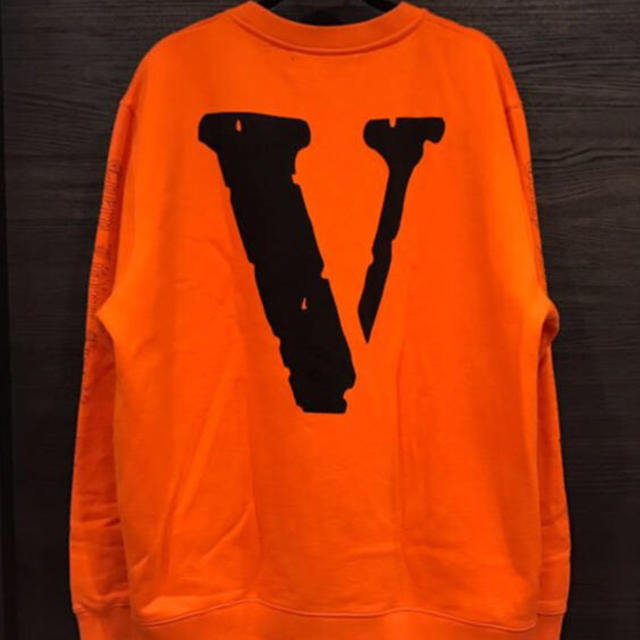 OFF-WHITE - Vlone offwhite の通販 by 。｜オフホワイトならラクマ