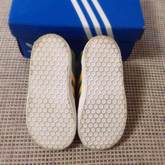 adidas(アディダス)のアディダス 13サイズ（14サイズ） キッズ/ベビー/マタニティのキッズ靴/シューズ(15cm~)(その他)の商品写真