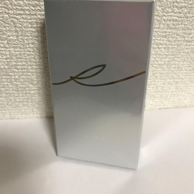 RMK(アールエムケー)の新品 RMK クリーミィポリッシュトベース N ０２  2 コスメ/美容のベースメイク/化粧品(化粧下地)の商品写真