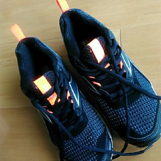 リーボック(Reebok)の23センチ★Reebok running　ブラック・オレンジ(スニーカー)