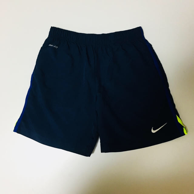 NIKE(ナイキ)のナイキ サッカー着 上下セット スポーツ/アウトドアのサッカー/フットサル(その他)の商品写真