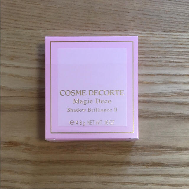 COSME DECORTE(コスメデコルテ)の新品♡コスメデコルテ♡マジーデコ シャドウ ブリリアンス Ⅱ LC 032 コスメ/美容のベースメイク/化粧品(アイシャドウ)の商品写真