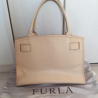 フルラ(Furla)の銀二さま(トートバッグ)