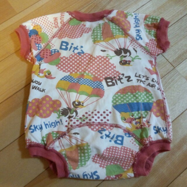 Bit'z(ビッツ)のビッツ　新生児ロンパース50 キッズ/ベビー/マタニティのベビー服(~85cm)(ロンパース)の商品写真