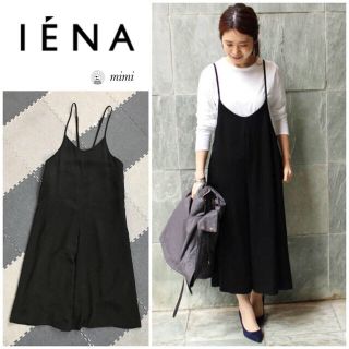 イエナ(IENA)の美品❣️IENA TAサテンサロペット ブラック 36(サロペット/オーバーオール)