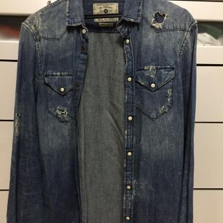 ザラ(ZARA)の【美品】zara デニムシャツ(シャツ/ブラウス(半袖/袖なし))