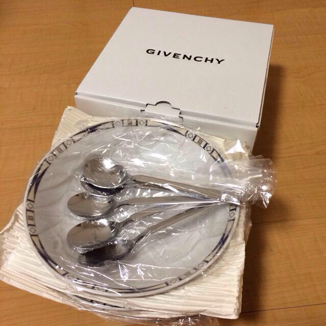 GIVENCHY(ジバンシィ)のジバンシィパスタカレー皿スプーン付き その他のその他(その他)の商品写真