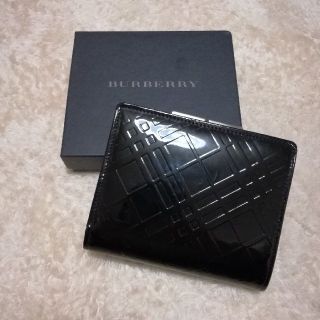 バーバリー(BURBERRY)のバーバリー　黒　エナメル　チェック　財布　短財布　がま口　コインケース(財布)