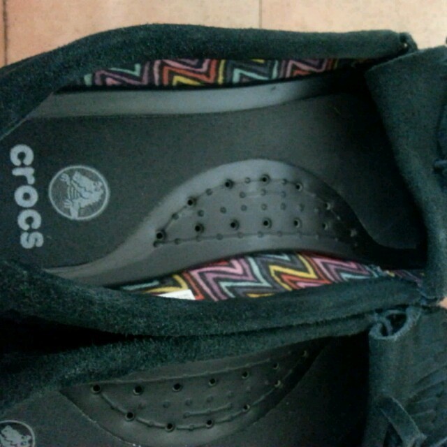 crocs(クロックス)の8000円　クロックス　24㎝　モカシン レディースの靴/シューズ(ローファー/革靴)の商品写真