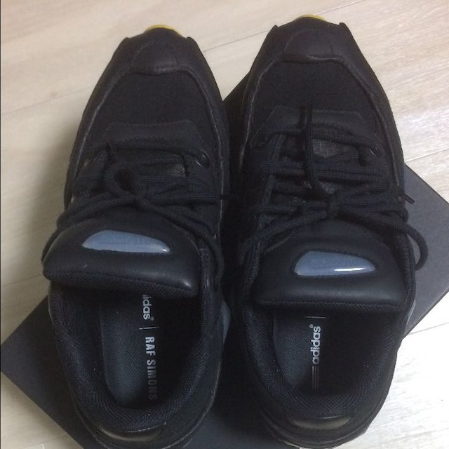 RAF SIMONS(ラフシモンズ)のRAF SIMONS OzweegoⅢ メンズの靴/シューズ(スニーカー)の商品写真