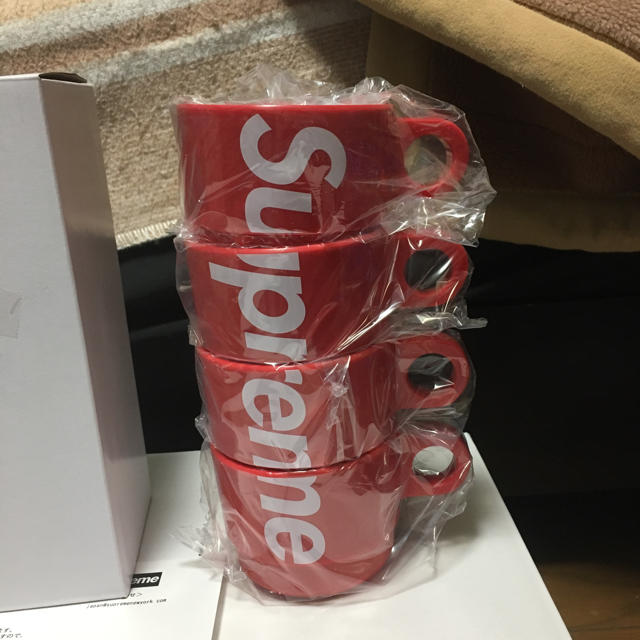 Supreme(シュプリーム)のsupreme stacking cups 2018ss week1 インテリア/住まい/日用品のキッチン/食器(グラス/カップ)の商品写真