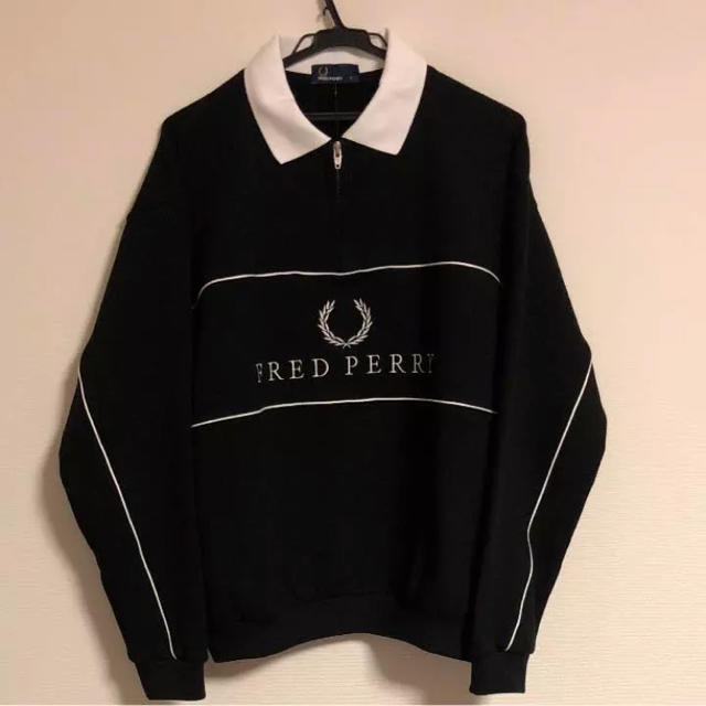 FRED PERRY(フレッドペリー)のFRED  PERRY スウェット メンズのトップス(スウェット)の商品写真