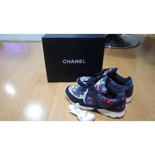 シャネル(CHANEL)のシャネル　スニーカー　サイズ 42(スニーカー)