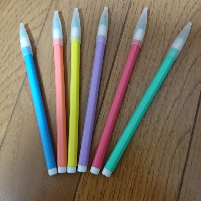 ロケット鉛筆✏️ エンタメ/ホビーのアート用品(鉛筆)の商品写真