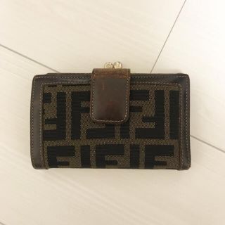 フェンディ(FENDI)のFENDI◆二つ折り財布(財布)