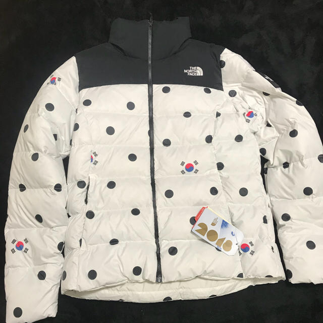 TNF INTERNATIONAL DOT PRINT PADDEDJACKET