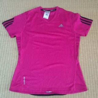 アディダス(adidas)のadidas　Tシャツ　ピンク(その他)