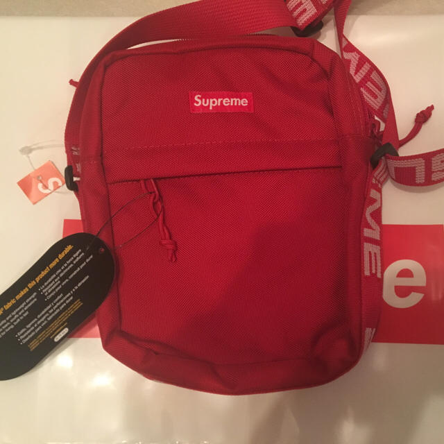 素晴らしい価格 セール商品 赤 18SS supreme ショルダーバッグ