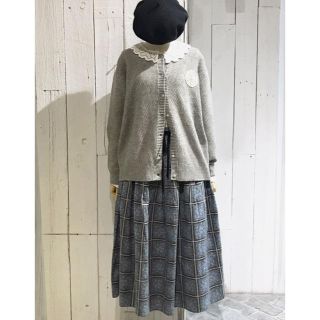 サマンサモスモス(SM2)の新品＊TSUHARU by SM2＊パッチワーク花柄スカート＊グレー(ひざ丈スカート)