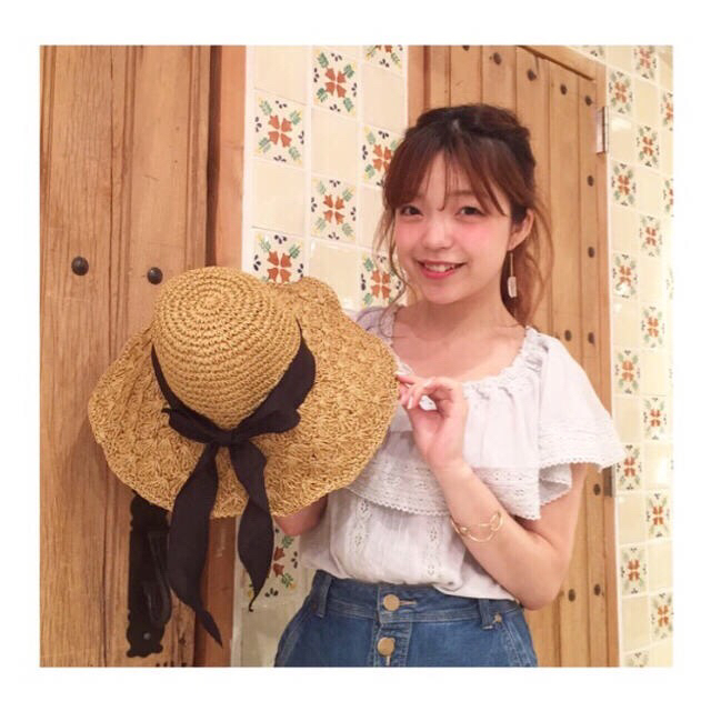 flower(フラワー)のfk♡様専用flower ribbon hat♡麦わら帽子 田中里奈さん着用 レディースの帽子(麦わら帽子/ストローハット)の商品写真