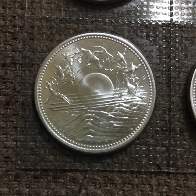 銀貨 御在位六十年 昭和六一年 壱万円 日本国 6個の通販 by おっぺぃs shop｜ラクマ