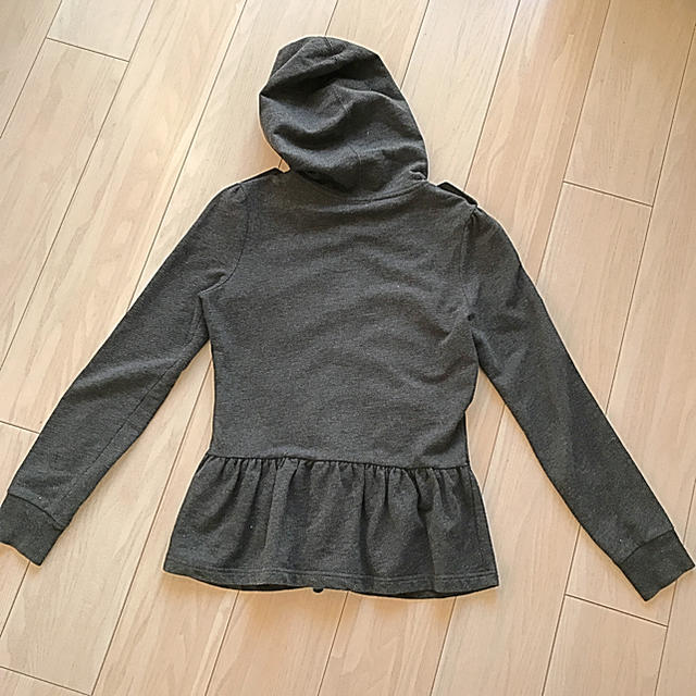 MONCLER - モンクレール 裾フリルパーカー グレーの通販 by は MONCLER - モンクレール 裾フリルパーカー グレーの通販 by は