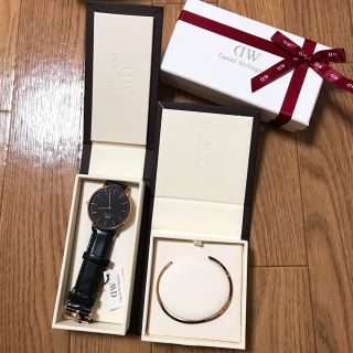 ダニエルウェリントン(Daniel Wellington)のダニエルウェリントン 黒 バングル(腕時計(アナログ))